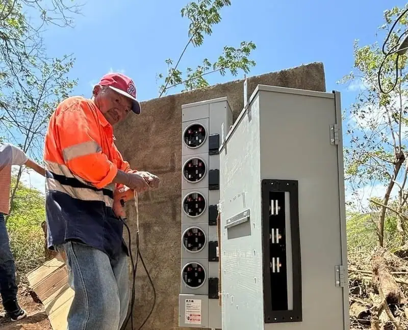 Instalación de medidores de luz